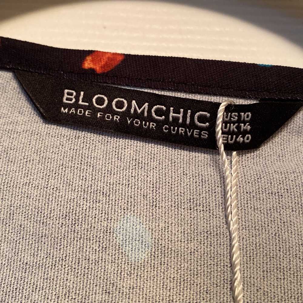 Brand New BloomChic Floral Wrap Dress… size 10 - Picture 5 of 6